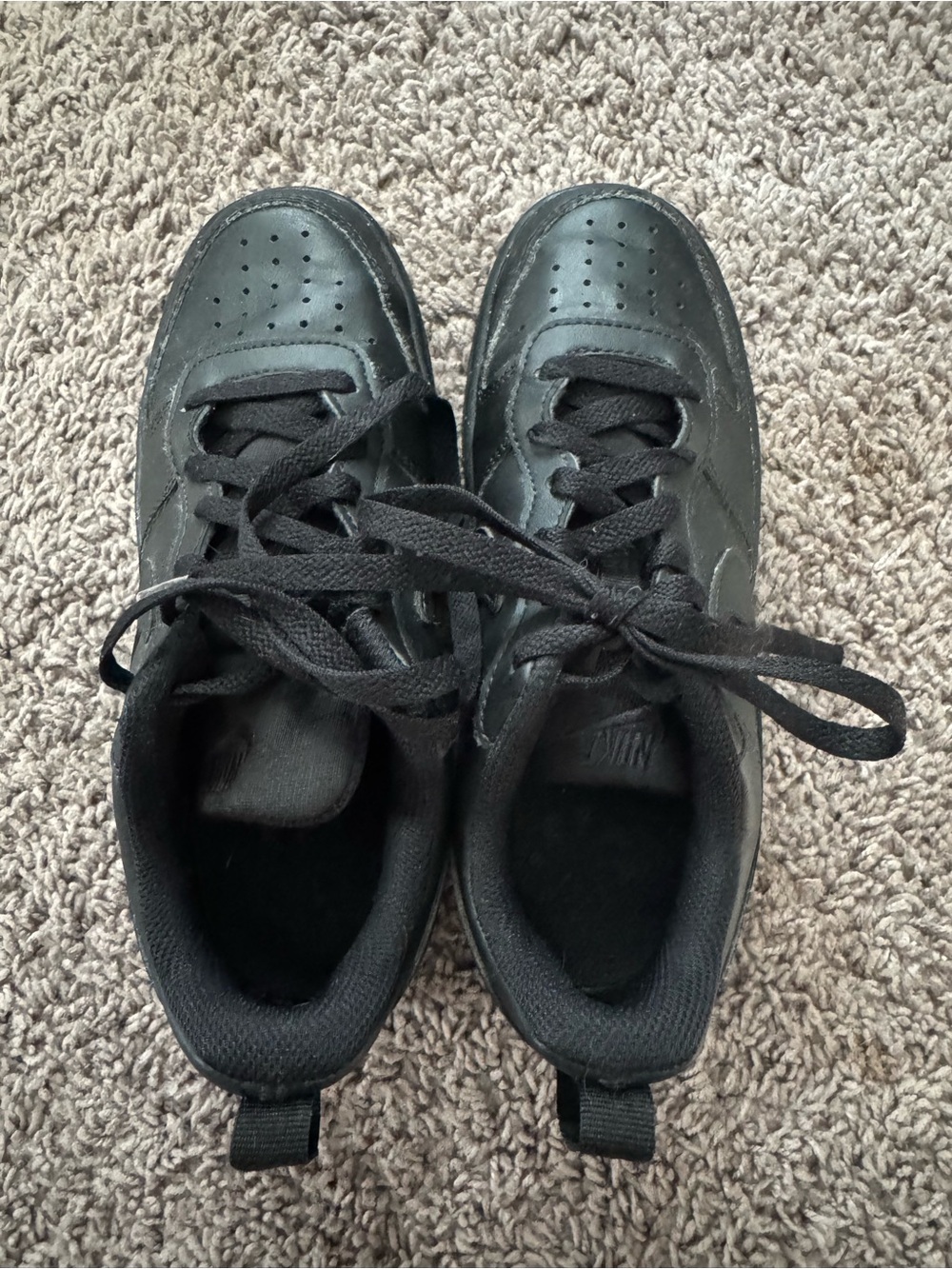 Nike Kids Black Low-Top Lace-Up Sneakers - 4
